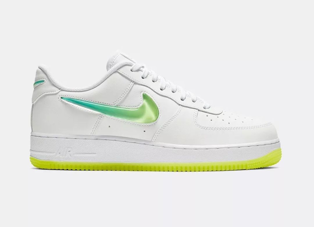 Nike Air Force 1 LV8, белый с зеленым, кожа, женские